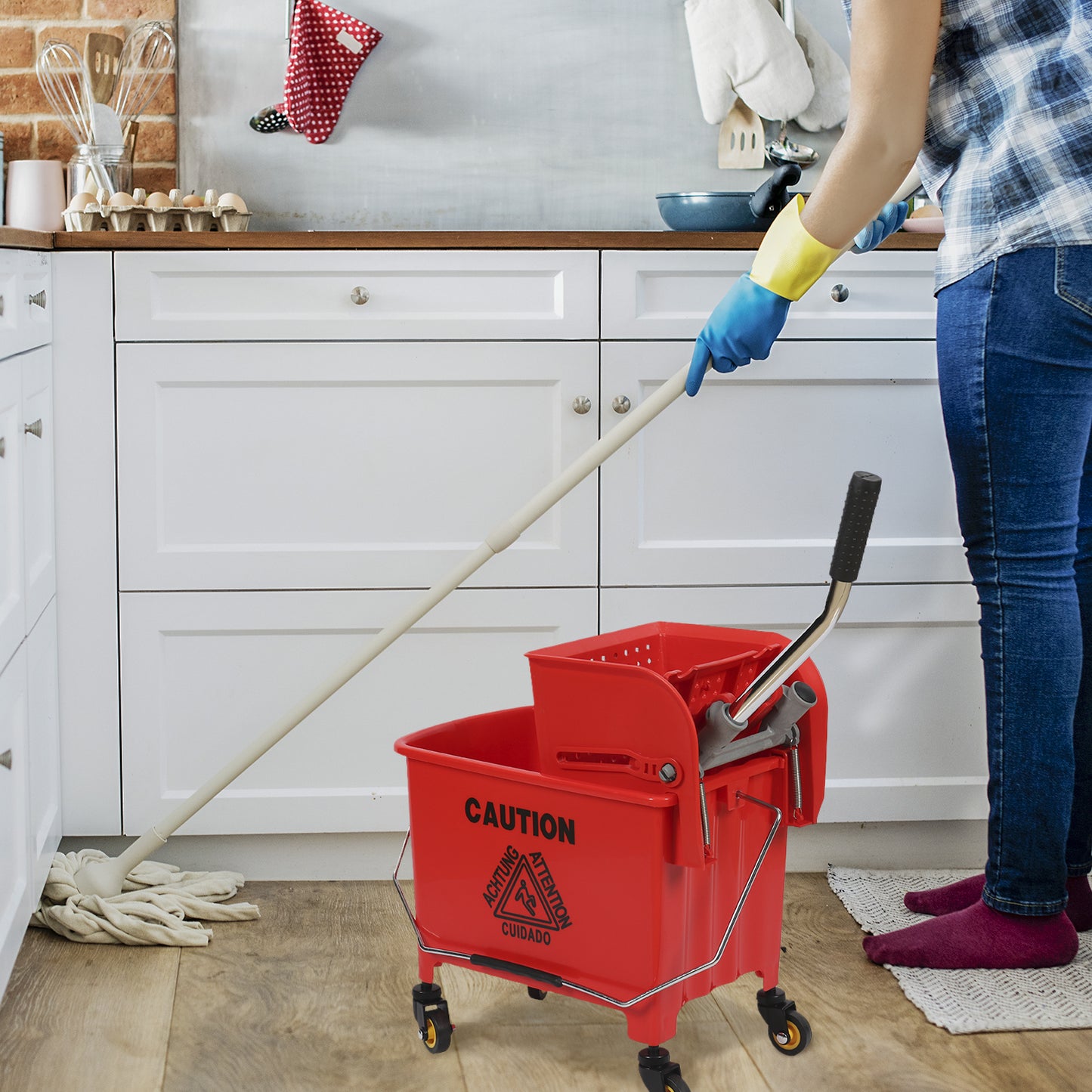 20-QT  Upward Press Mop Bucket and Wringer, Red